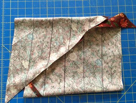 Make Bias Binding, Wedding Ring Pattern, Bias Tape Tutorial, Machine Binding A Quilt, Bias Tape Binding, Quilt Binding Tutorial, Quilting Math, Double Wedding Ring, Double Wedding Ring Quilt