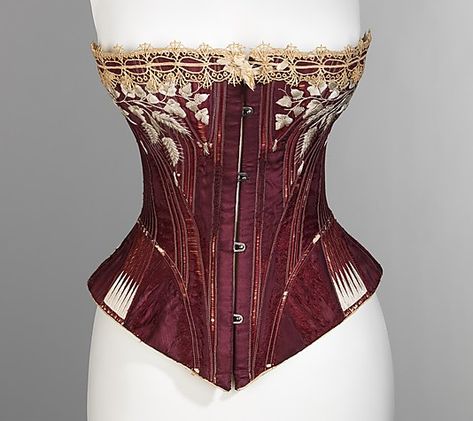 Corset, silk, cotton, metal and bone, 1876, American. Charles Frederick Worth, Mode Steampunk, Victorian Corset, Lingerie Vintage, Vintage Corset, Period Outfit, Retro Mode, Costume Institute, Costume Collection