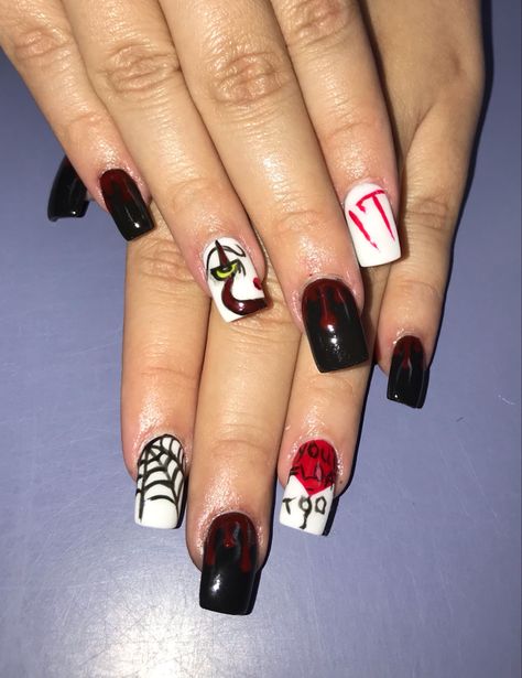 Pennywise Nail Art Easy, It Movie Nails, It Nails Stephen King, Penny Wise Nails, Pennywise Nail Art, Pennywise Nails, French Tip Acrylic Nails, Pretty Nail Art Designs, Makeup Model