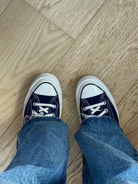 shoes converse all stars Converse Chuck 70 Navy Blue, Midnight Blue Shoes, Dark Blue Converse Outfit, Chuck 70 Low Outfit, Colored Converse Outfit, Converse Chuck 70 Blue, Dark Blue Converse, Blue Converse Outfit, Chuck 70 Outfit