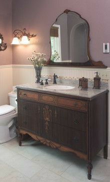 Vintage Farmhouse Bathroom, Makeover Kamar Mandi, Unique Bathroom Vanity, Diy Bathroom Vanity, Dresser Vanity, Victorian Bathroom, Shabby Chic Bathroom, Diy Dresser, Vintage Bathrooms