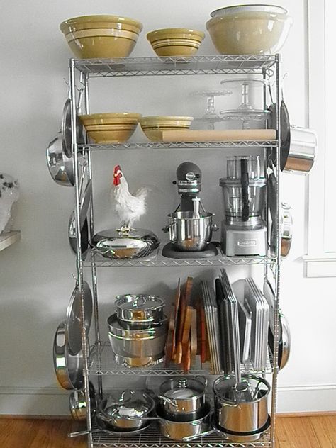 shelf Utensils Organization Ideas, Metro Shelving, Shelving Kitchen, Kitchen Shelving, Metal Shelving, Steel Shelving, Bakers Rack, Kitchen Organisation, Industrial Shelving