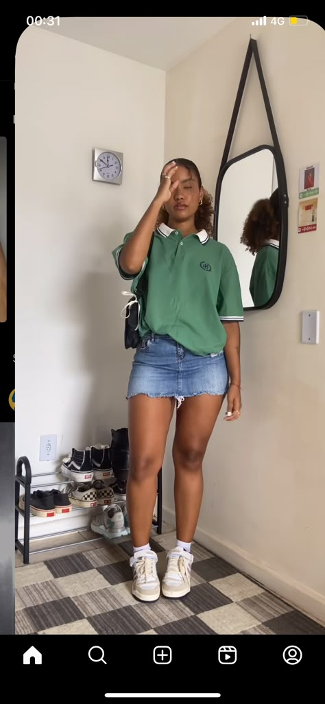 Vacation Outfits Streetwear, It Girl Outfit Black Women Summer, Summer Outfits Modest Casual Shorts, Birthday Party Fits Casual, Summer Outfit Inspiration Black Women, Collar Shirts Outfits, Brunch Date Outfit Black Woman, Summer Vacay Outfits Casual, Sunisa Lee Outfits