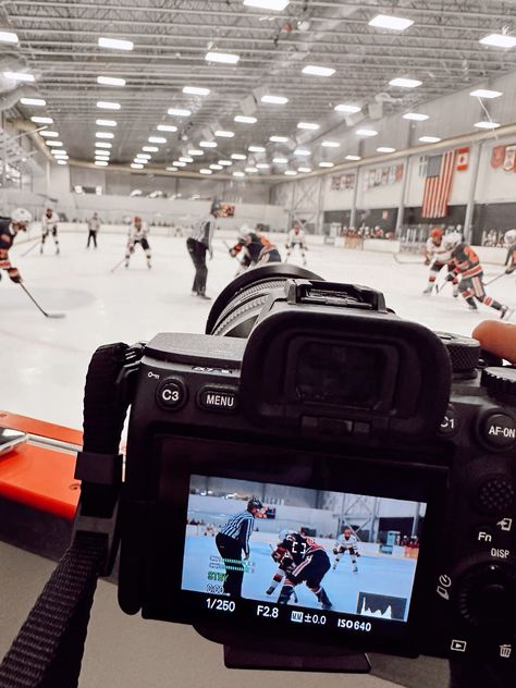 #hockey #uga #college #win #womeninsports #photography#gameday #sports #interns #champs #godawgs #ugahockey #icedawgs #socialmediamanager #socialmedia College Hockey Aesthetic, Hockey Photographer Aesthetic, Sports Photography Aesthetic, Hockey Photography, Sports Journalism, Gameday Sports, Hockey Aesthetic, Sports Management, Photographer Marketing