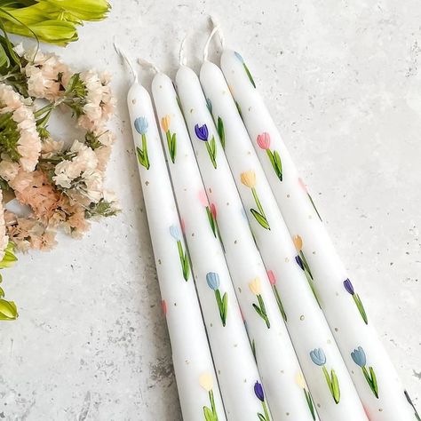 WildWhimsShop - Etsy Painted Taper Candles, Painted Tulips, Tulip Candle, Painted Candlesticks, Tapered Candle, Spring Candles, Tapered Candles, Hand Painted Candles, Coloured Candles