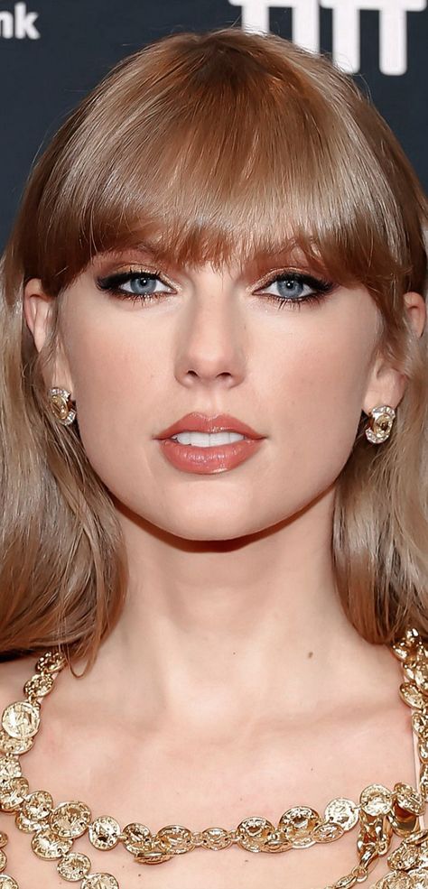 Taylor Swift Hd Photos, Taylor Swift Close Up, Taylor Swift Face, Taylor Swift Portrait, Taylor Swift Front Face, Taylor Swift Facial Expressions, Taylor Swift Surprised Face, Taylor Swift Serious Face, Taylor Swift Face Portrait