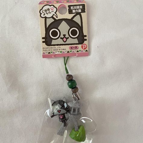 RARE MONSTER HUNTER MERARU GOTOCHI CHARM🐱🐾💚 so... - Depop Giko Neko, Gotochi Charms, Dust Particles, Girl Dinner, Monster Hunter, School Supplies, Keychains, So Cute, Hobbies