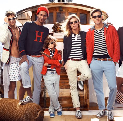 Tommy Hilfiger Tommy Hilfiger Outfits, Best Clothing Brands, Luxury Clothing Brands, Best Online Clothing Stores, Preppy Mens Fashion, Living In London, Ivy League Style, Boat Ride, Estilo Preppy