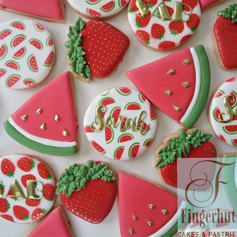 Watermelon Sugar Cookies, Watermelon Cookies, Happy Birthday Sarah, Culinary Classes, Watermelon Sugar, Sugar Cookie Frosting, First Birthday Party Ideas, One In A Melon, Cookie Frosting