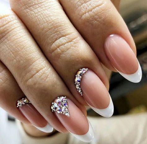 Gem Nail Designs, Wedding Day Nails, Bridal Nails Designs, Gel Nails French, Secret Nails, Wedding Nail Art Design, Beauty Hacks Nails, Elegant Nail Designs, Subtle Nails