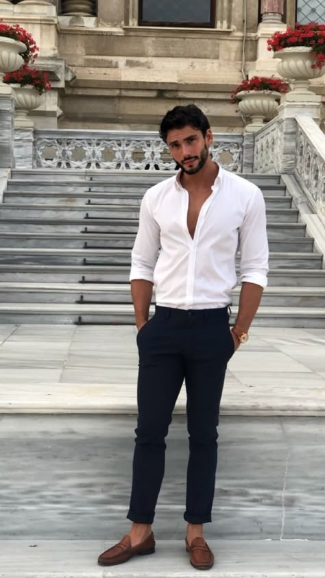 Mens Italian Fashion Summer, Italian Mens Fashion Casual, Men’s Engagement Photo Outfits, Italy Mens Fashion, Mocassin Outfit Men, European Summer Outfits Men, Italian Summer Outfits Men, Declan Kane, Spain Men