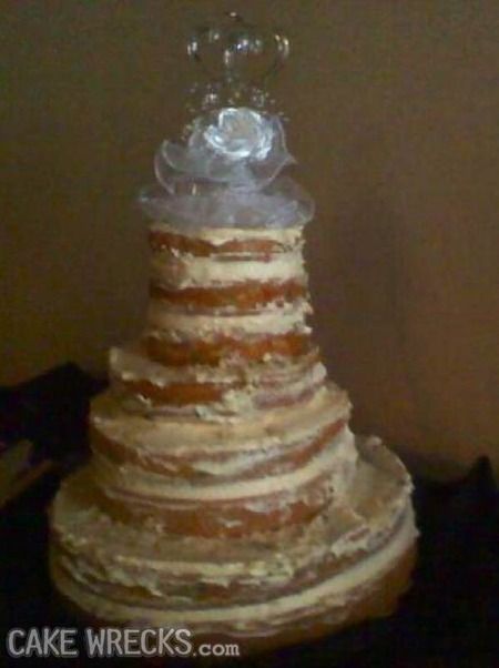 The 10 Ugliest Wedding Wrecks In CW History — Cake Wrecks History Cake, Wedding Cake Fails, Ugly Cakes, Cake Fails, Cake Wrecks, Naked Cakes, New Cake, The Stranger, Fried Egg