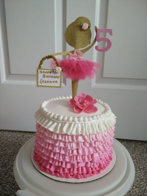 Ballet cake for a 5 year old Cake Designs For 5 Year Girl, Birthday Cake 5 Year Girl, Birthday Cakes For 5 Year Girl, Cake For 7 Year Girl, Cake For 5 Year Girl, Bday Cakes For Girls, Ballet Birthday Cakes, Pink Birthday Theme, Ballet Cake