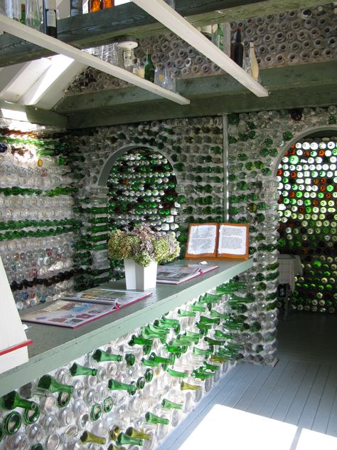 Bottled House - Prince Edward Island Diy Centrepieces, Wine Bottle Trees, Wine Bottle Garden, Pei Canada, Bottle Trees, Bottle House, House Cafe, Crazy House, Bottle Tree