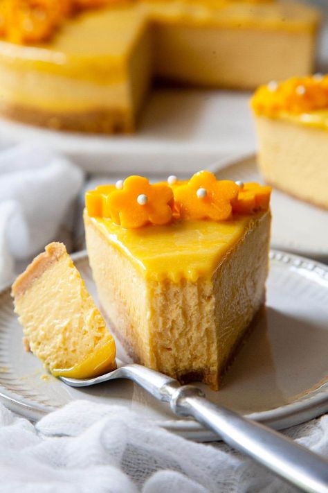 Keto Mango Cheesecake, Mango Curd, Cream Cheese Puff Pastry, Mango Desserts, Raspberry Cheesecake Bars, Shortbread Cookie Crust, Resep Pasta, Chocolate Raspberry Cheesecake, Mango Cheesecake