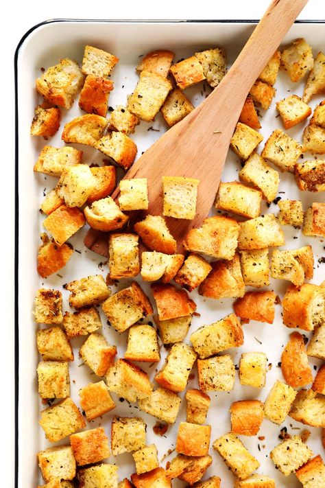 How To Make Croutons, Croutons Recipe, Crouton Recipes, Vegetarian Italian, Leftover Bread, Gimme Some Oven, Croutons Homemade, Cooking For Two, Croutons