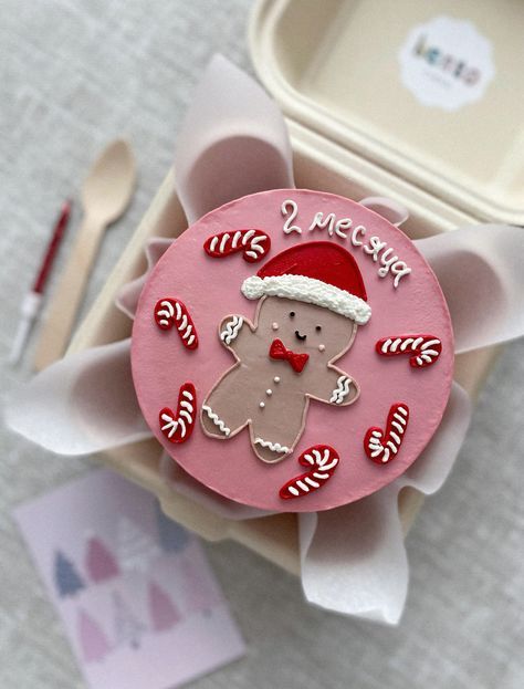 Bento Cake Natal, Christmas Bento Cake, Christmas Bake Off, Baby Cake Design, Homemade Christmas Cake, Easy Christmas Cake Recipe, Bento Cakes, Mini Torte, Christmas Cake Designs