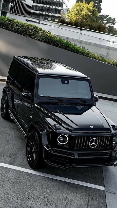 G Class Amg, Mercedes Jeep, Black Mercedes, Benz Suv, Black Mercedes Benz, Mercedes Suv, Mercedes G Wagon, Dream Cars Mercedes, Mercedes Benz Trucks