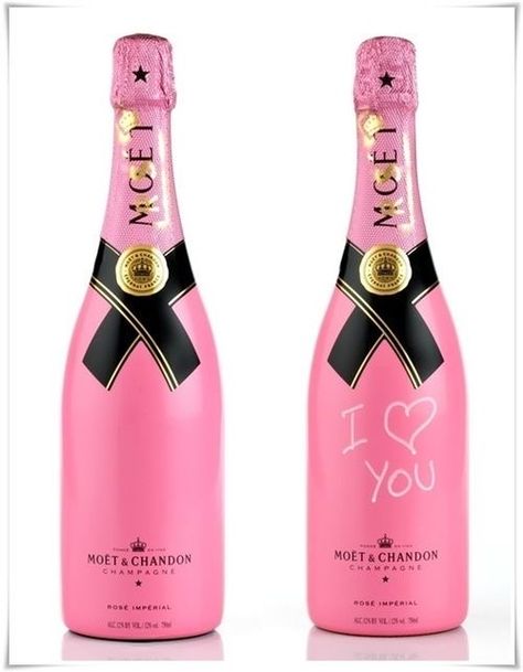 Moet Rose, Barbie Cupcakes, Anniversary Plans, Barbie Fairy, Champagne Party, Rose Champagne, Pink Glam, Glam Party, Festive Drinks