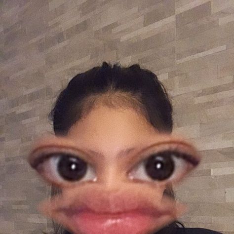 bini colet meme ig filter big eyes and mouth idk Funny Filters Instagram, Bhumika Core, Sheena Catacutan, Funny Filters, Digital Ideas, Ig Filter, Heart Eye, What Do You Meme, Bmw Wallpapers