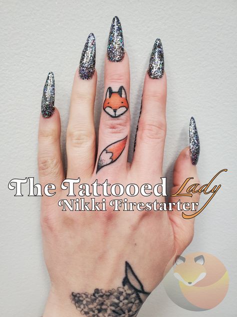 Fox Finger | Tattoo Portfolio Fox Finger Tattoo, Finger Tats, Finger Tattoo, Tattoo Portfolio, Home Tattoo, Finger Tattoos, Tatting, Fox, Portfolio