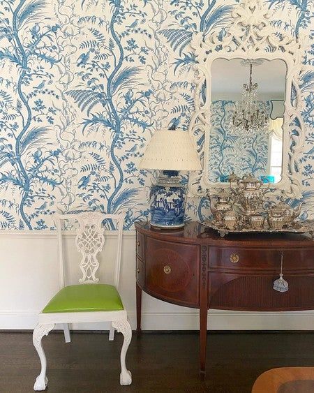 Wallpaper Schemes, Bird And Thistle, Thistle Wallpaper, Wings Bird, London Living Room, Foyer Table, Beautiful Dining Rooms, Inspirational Wallpapers, Custom Bed