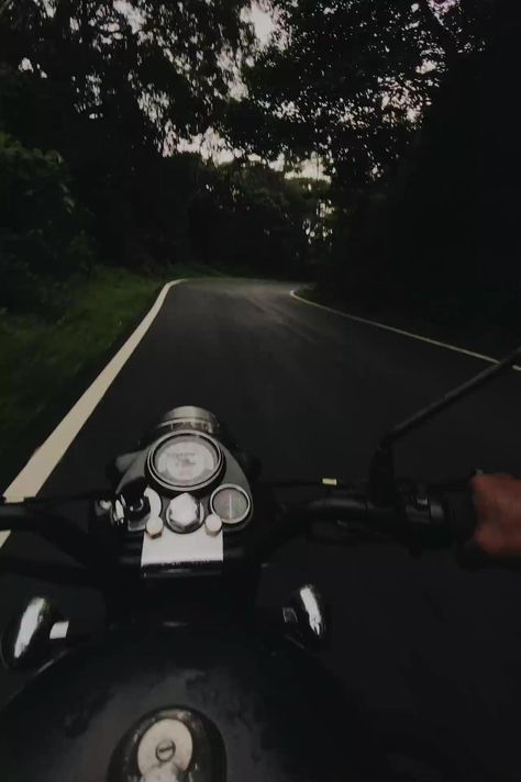 Full Speed Bike Driving Video, Bike Ride Photo, Royal Enfield Status Video, Riding Bike Video, Royal Enfield Video, Bike Riding Video, Bullet Ride, Bullet Video, Road Trip Video