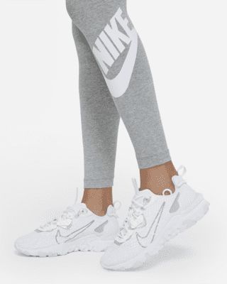 Nike Sportswear Women, Sportswear Leggings, Nike Leggings, Heather White, Cute Everyday Outfits, Sportswear Women, White Style, Wicks, Nike Sportswear