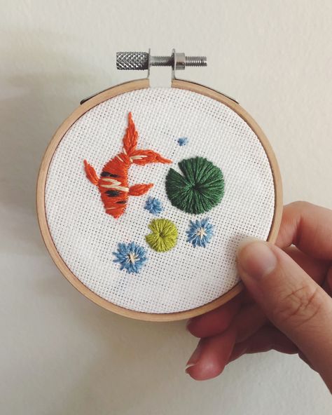 A mini fish friend Koi Fish Embroidery Pattern, Fish Hand Embroidery Designs, Koi Embroidery, Koi Fish Embroidery, Embroidery Coy Fish, Koi Fish Pond Embroidery, Embroidered Fish Simple, Asian Embroidery, Embroidered Fish