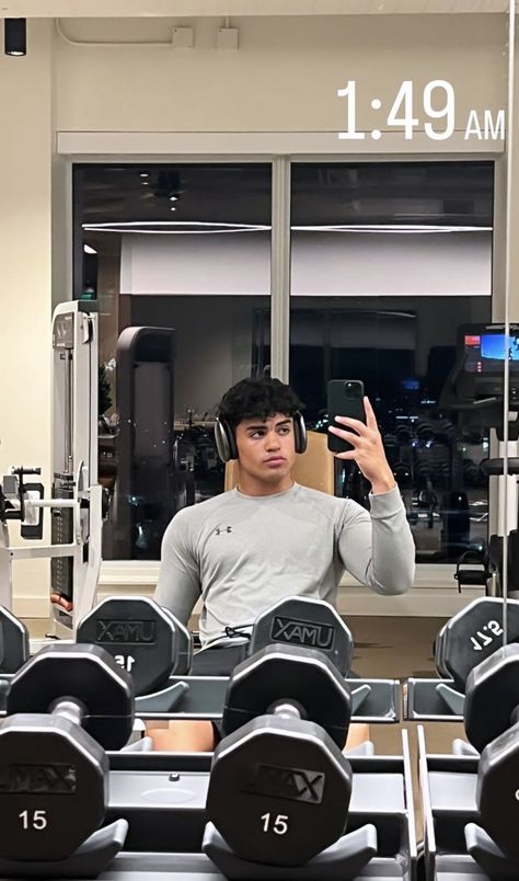 Gym Instagram Pics Men, Gym Story Instagram Men, Gym Poses Selfies Men, Gym Mirror Selfie Men, Gym Selfie Men, Gym Pics Men, Foto Gym, Poses Gym, Gym Pose