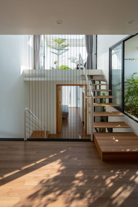 Silpi Architects, Split House, Atrium House, Indoor Courtyard, Studio House, Stairway Design, Wine House, Stair Case, Hospital Design