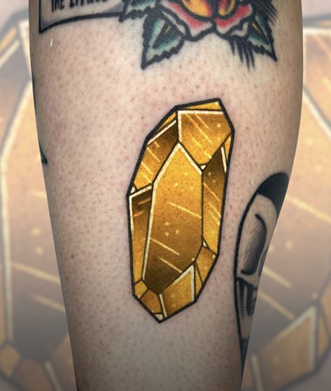 Geometric Crystal Tattoo, Neotraditional Crystal Tattoo, Gem Chest Tattoo, Crystal Tattoo Simple, Realistic Crystal Tattoo, Gemstone Tattoo Design, Crystal Tattoo Color, Diamond Shaped Tattoo, Bahamut Tattoo