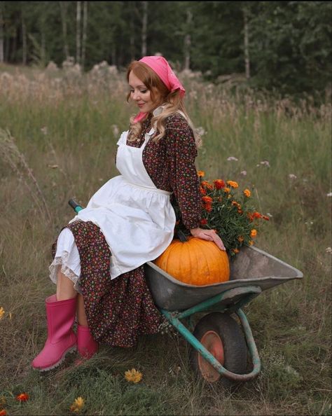 Farmer Reference, Little Red Hen, Mori Kei, Figure Reference, Biker Outfit, Animal Sanctuary, Photography Poses Women, Womens Aprons, Art Poses