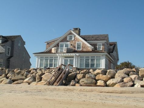 Cottages England, New England Beach, Cozy Beach House, New England Beach House, England Beaches, Beach House Plans, Dream Beach Houses, Surf House, New England Homes