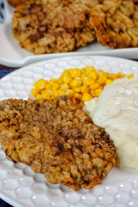 Best Chicken Fried Steak Ever Fried Cube Steak, Fried Cube Steaks, Chicken Fried Steak Recipe, Cubed Steak, Southern Cooking Recipes, Meat Casserole, Cube Steak Recipes, Fried Steak, Cube Steak