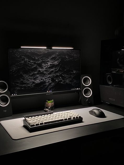 Black Gaming Room, Pc Gaming Desk, Gaming Desk Setup, Setup Inspiration, Dream Setup, Computer Desk Setup, Pc Gaming Setup, Desktop Setup, Pc Setups