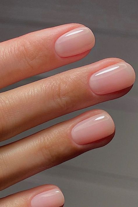 28 Natural Summer Nails 2024: Embrace Elegance with Trendy Styles - divagaze.com Nails 2024 Natural, Bridal Natural Nails, Short Natural Nail Shape, Nails Inspo Short Natural, Summer 2024 Manicure, Simple Pretty Nails Natural Looks, Summer Classic Nails, Summery Nails 2024 Simple, Neutral Nails Squoval