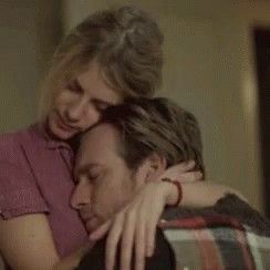 Hugs Couple Cute Gif, Hugs Couple Cute, Hugs Couple, Gif Couple, Types Of Hugs, Hug Gif, Video Call With Boyfriend Screen Photo, Couple Cute, Ewan Mcgregor