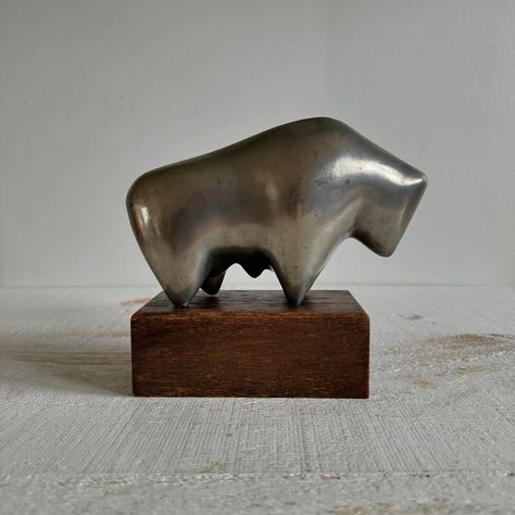 Our anniversary/Thanksgiving sale was a huge success!! We had 26 amazing items find new homes 💛 Time to refresh the shop with some new Loot! Up next is this stunning pewter sculpture! 👆🏻 #lemonsloot Bison Sculpture, Buffalo Sculpture, Kingston Ontario, Thanksgiving Sale, Our Anniversary, Kingston, Collectible Figurines, Belgium, Ontario