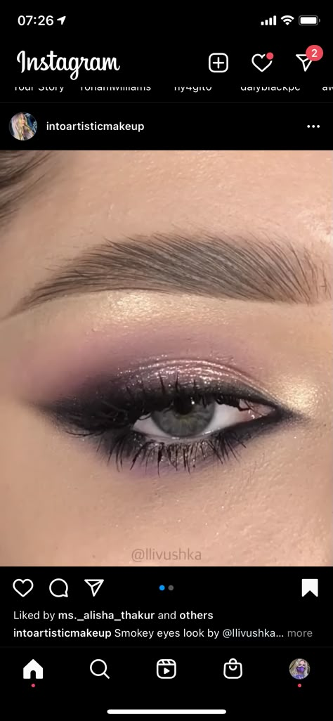 Black Winged Smokey Eye, Black Smokey Eyeliner Look, Dark Smokey Eye Makeup Green Eyes, Smokey Eye With Cat Eyeliner, Black Smokey Wing Eye Makeup, Prom Makeup Dark Eyeshadow, Makeup That Looks Good With Black Dress, Smoky Almond Eye, Subtle Black Smokey Eye Makeup