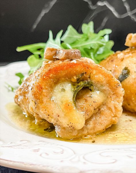 Chicken Rollatini Chicken Rollatini With Spinach, Chicken Rollatini Recipes, Rollatini Chicken, Chicken Rollatini, Chicken Roast, Italian Cuisine Recipe, Chicken Skillet, Chicken Entrees, Turkey Dishes