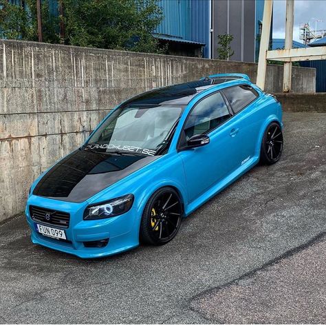 Volvo C30 Modified, Volvo V50, Volvo C70, Top Luxury Cars, Volvo C30, Volvo V60, Volvo V40, Awesome Cars, Volvo Cars