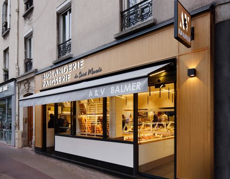 Studio MK Idées Bakery Facade, Bakery Exterior, Store Facade, Healthy Cafe, Patisserie Design, Shop Exterior, Bakery Design Interior, Bakery Decor, Clothing Store Design