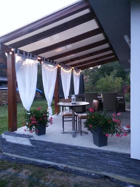 Courtyard Landscaping, Pergola Design, Patio Makeover, Pergola Plans, Pergola Patio, Pergola Designs, Outdoor Patio Decor, Small Patio, Backyard Patio Designs