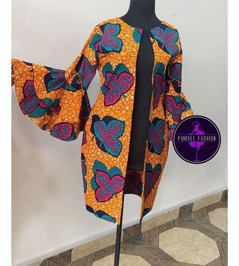 Ankara Kimono Dress, Pamdee Fashion, Make A Kimono, Circle Sleeve, Kimono Styles, Ankara Kimono, Ankara Jackets, African Blouses, African Print Tops