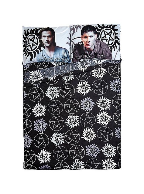 Supernatural Icons Microfiber Full Sheet Set, Marvel Bedding, Supernatural Poster, Bedroom Stuff, Goth Home, Sam Dean, Winchester Brothers, Small Room Design, Sheet Sets Full, Christmas 2017