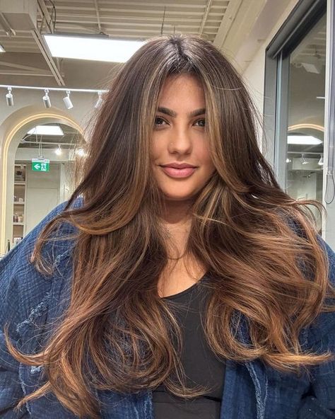 Toronto Balayage Specialist | Rooted Copper Dimensional Balayage 🧡🤎 Hair by @dreamhair_t @oneshothairawards @marybehindthechair @behindthechair_com… | Instagram Caramel Balayage Brunette, Balyage Long Hair, Balayage Caramel, Best Hair Color, Balayage Hair Dark, Caramel Balayage, Fall Hair Color For Brunettes, Brown Balayage, Dark Brown Eyes