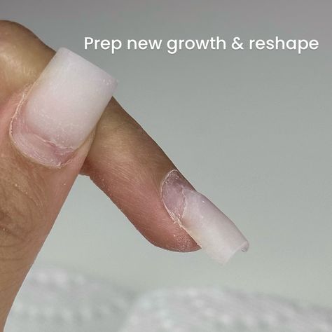 Refill Full Ebook nail course is launching tonight at 10pm!! Do you offer refills? comment 🫶🏼 to get a personal DM when it launches ! 💒grow your page and nail business by joining my BROADCAST CHANNEL • 🪄Learn the ins and outs of Nails on YOUR time on YOUR dime💰 nbinailsupplies.com BOOKING IS OPEN ! • • - [ ] #nailtutorial #2024nailinspo #acrylicnails #nailaddict #nailporn #houstonnailtech #nailtrend #naillove #nailmeme #nailtechmemes #acrylictoes #nailschool #vbeautypure #glamnails #... Nail Business, Nail Courses, Acrylic Toes, School Nails, Girl Memes, Vacation Nails, Glam Nails, Ins And Outs, Nail Supply