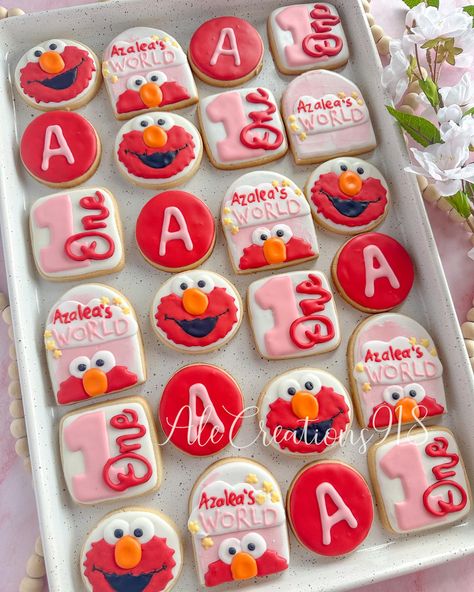 Elmo’s World 🎀❤️🍪 Pricing? 👉🏻 https://msha.ke/alecreations918 • • • • #alecreations918 #tulsasmallbuisness #tulsaoklahoma #decoratedsugarcookies #customcookies #cookie #cookies #inspirationcookies #cookiesofinstagram #royalicingcookies #desserts #dessertporn #dessertideas #partyideas #party #sugarcookies #royalicing #royalicingcookies #cookies #cookiesideas #royalicingideas #elmosworld #elmosworldparty #elmosworldtheme #elmo #elmoparty #elmocookies #firstbirthday #firstbirthdaycookies #firs... First Birthday Cookies, Elmo Cookies, Elmo World, Elmo Birthday Party, Sesame Street Birthday Party, Elmo Party, Elmo Birthday, Sesame Street Birthday, Baby 1st Birthday