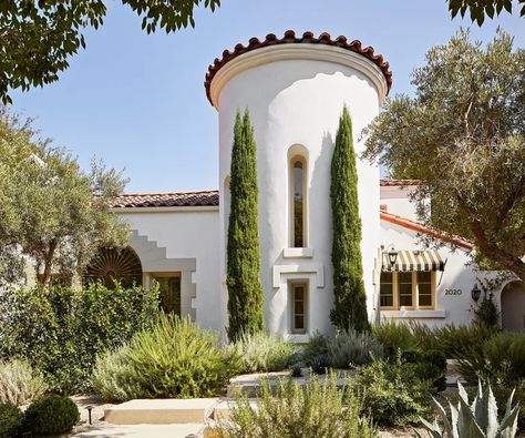 Spanish Colonial Architecture, 1920s Design, Church Conversions, Drought Tolerant Garden, Colonial Style Homes, Spanish Architecture, Casas Coloniales, Concrete Steps, Colonial Architecture